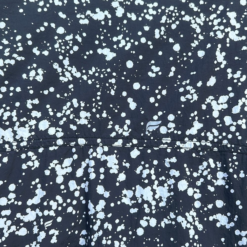 Fabletics Oversized Flyweight Zipper Nylon Windbr… - image 4